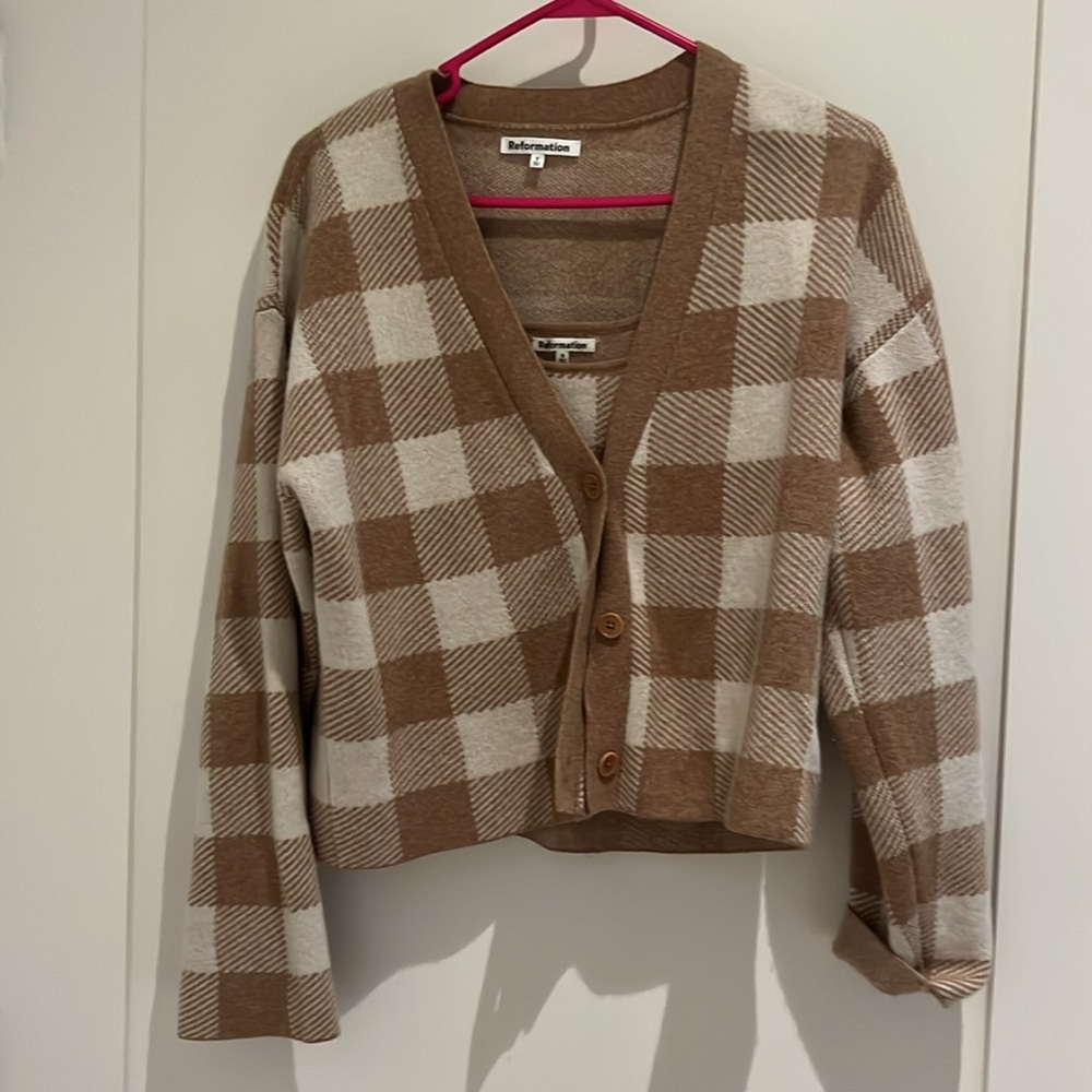 Reformation Fonte Plaid Tank + Sweater Set - Gossamer / Camel Check - Picture 4 of 5